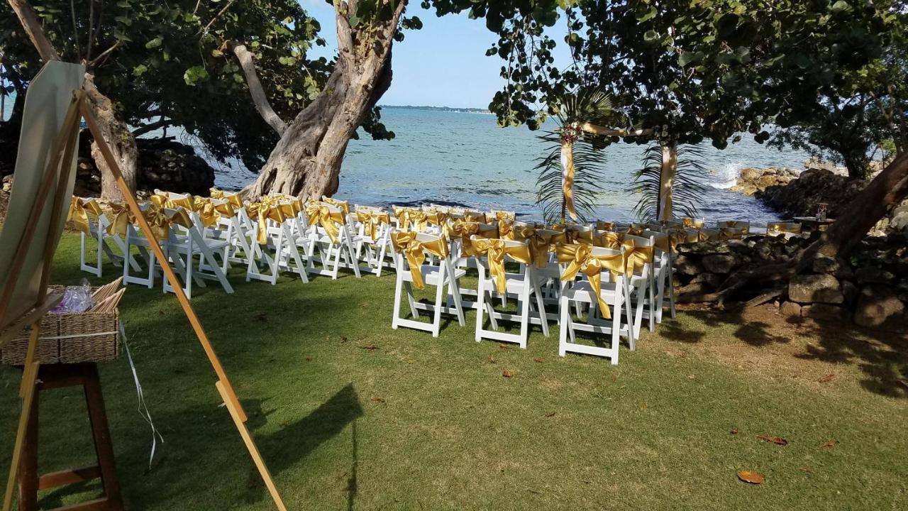 Llantrissant Beachcliff Villa نيغريل المظهر الخارجي الصورة