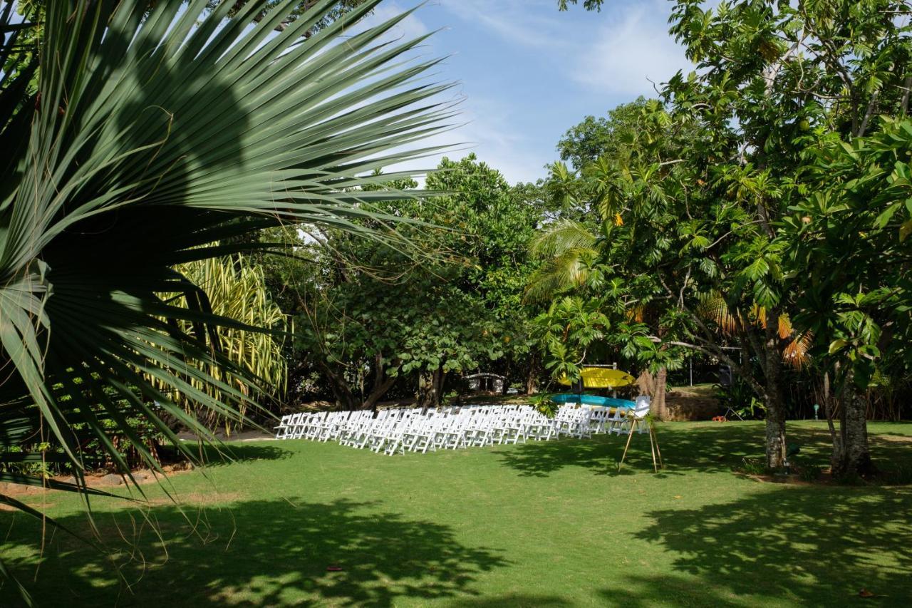 Llantrissant Beachcliff Villa نيغريل المظهر الخارجي الصورة