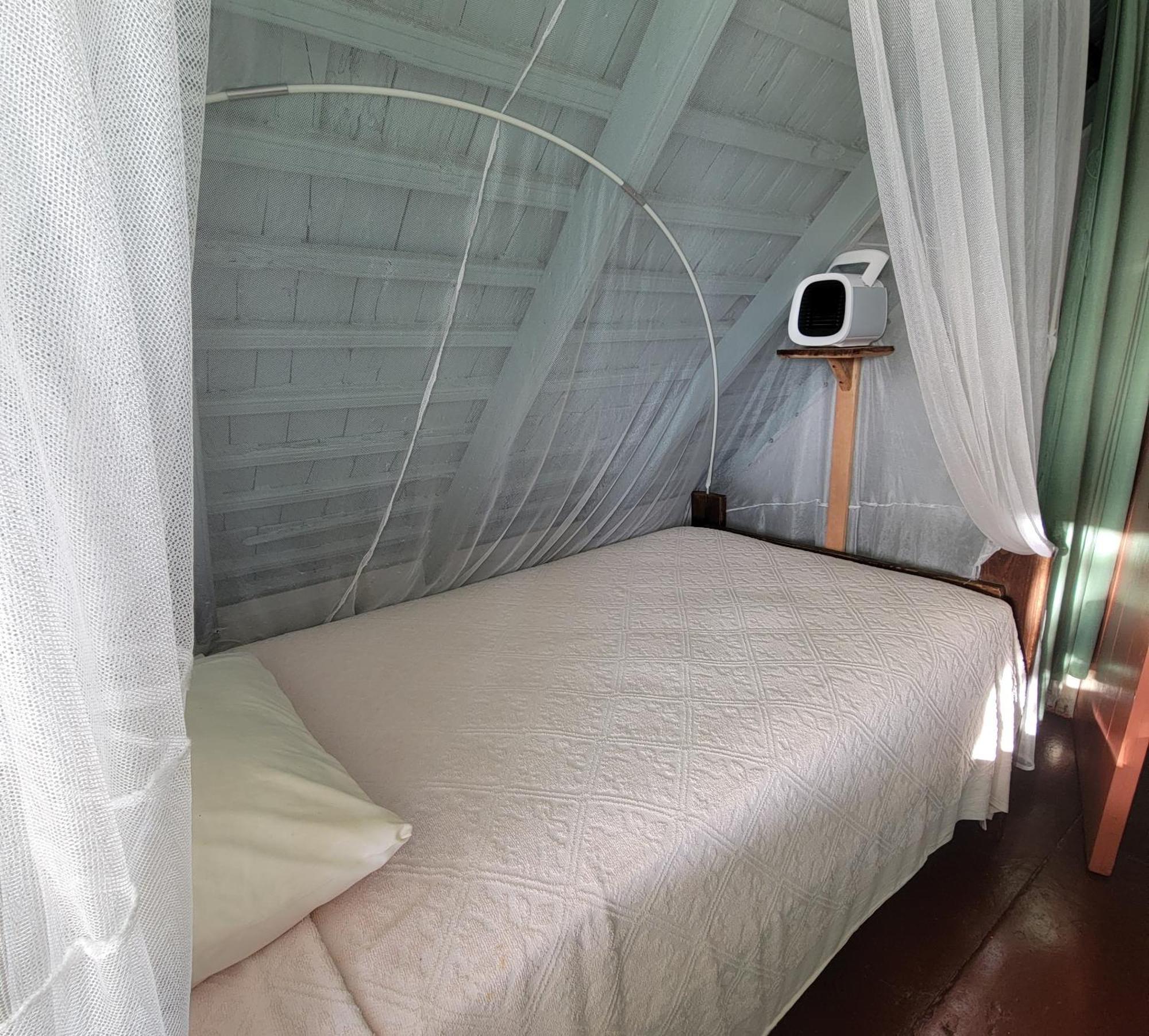 Llantrissant Beachcliff Villa نيغريل المظهر الخارجي الصورة